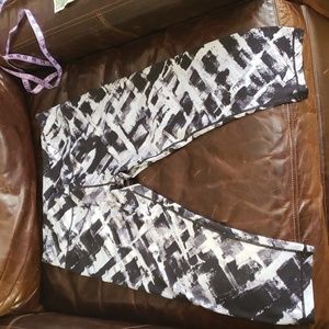 Preloved athletic leggings, soft, cheap BUNDLE Size XL